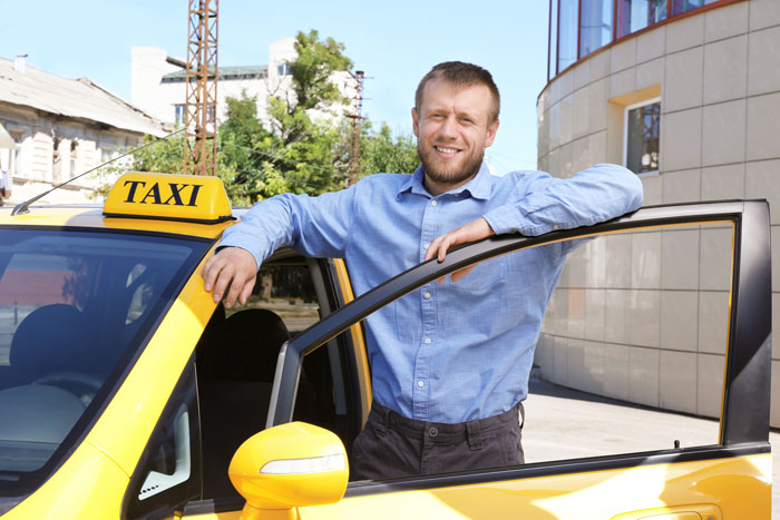 درآمد راننده تاکسی در آمریکا
