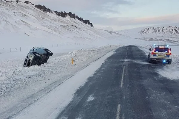 گواهینامه رانندگی ایران در ایسلند