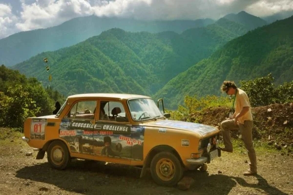 گواهینامه رانندگی ایران در آذربایجان