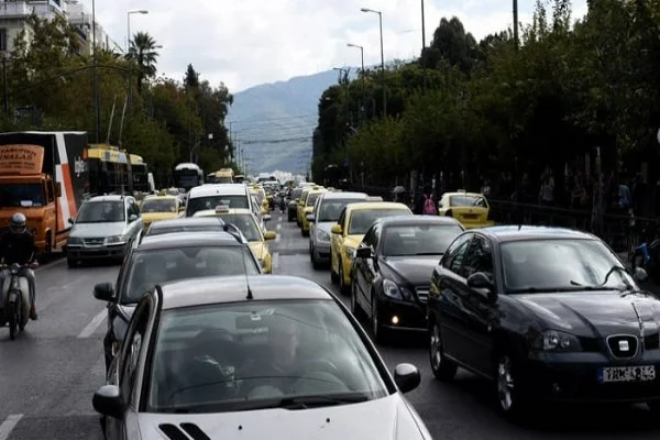 گواهینامه رانندگی ایران در یونان