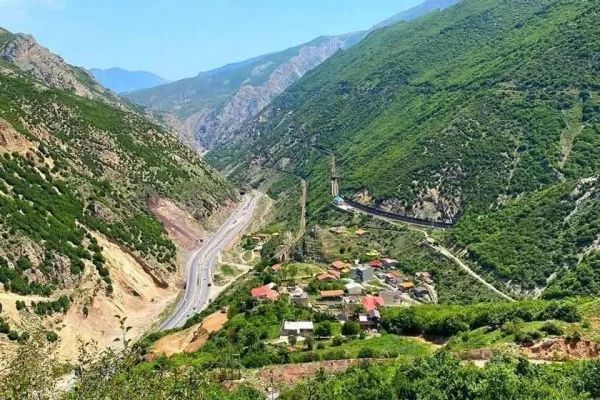 ترافیک در جاده فیروزکوه