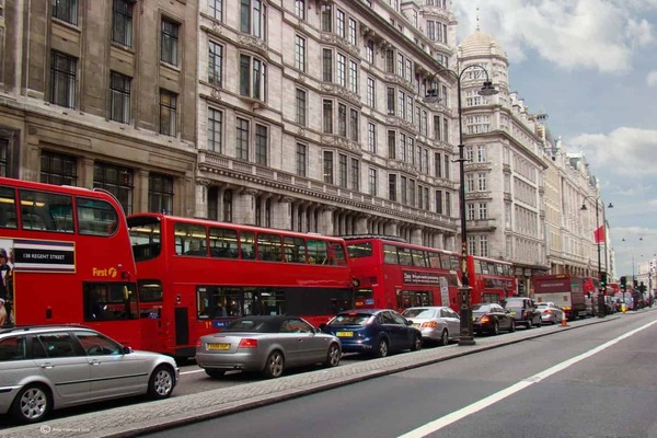 گواهینامه در انگلستان