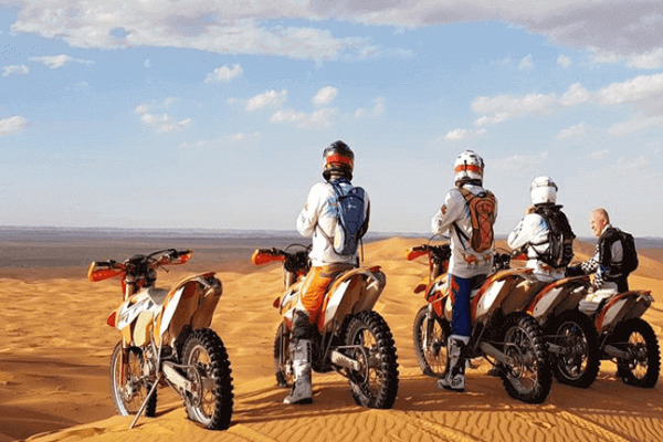 موتور سواری در دبی